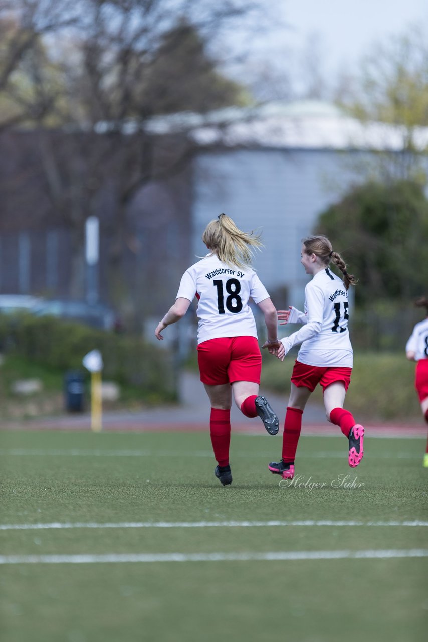 Bild 165 - wCJ Walddoerfer 2 - VfL Pinneberg 2 : Ergebnis: 7:0